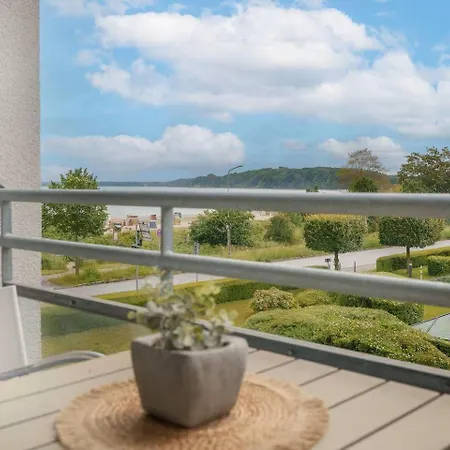 Regiostyle-apartment-mit-meerblick-balkon-strand