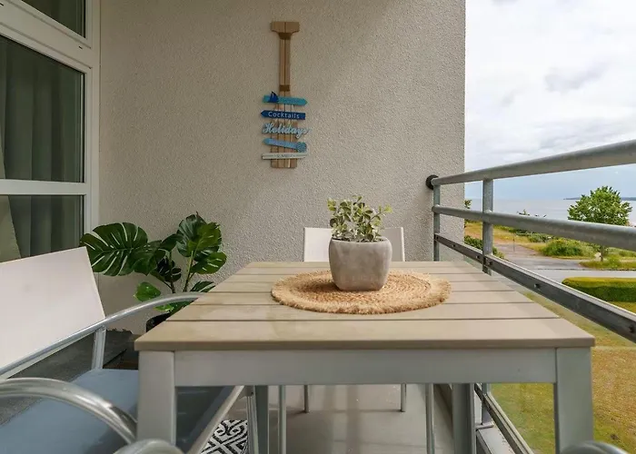 Regiostyle-apartment-mit-meerblick-balkon-strand
